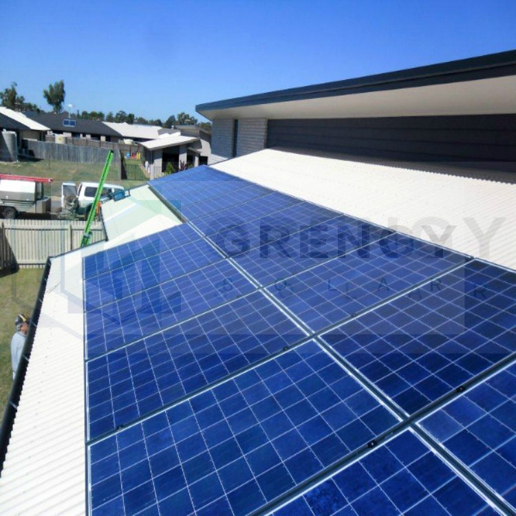 roof mount using standing seam clamps